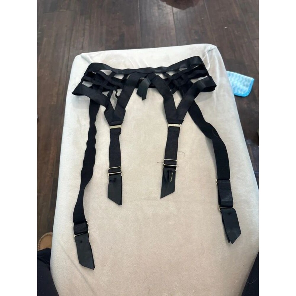 Bluebella garter belt